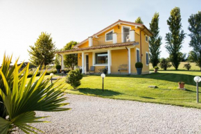  Villa la casa di Siro  Браччано